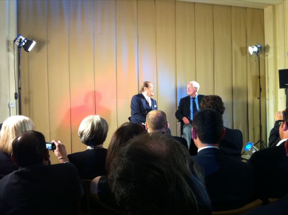 Sir Roger Moore 0001