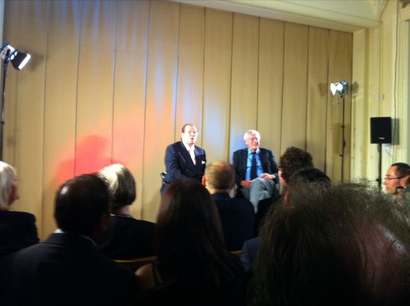 Sir Roger Moore 0003